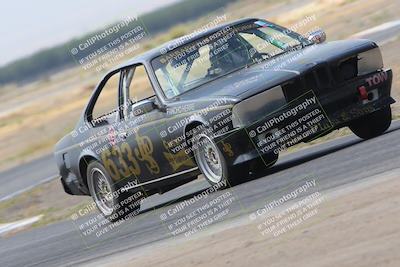 media/Sep-09-2022-Turn8 Trackdays (Fri) [[e0d53d97f1]]/Intermediate 1/Session 2 (Sunrise)/